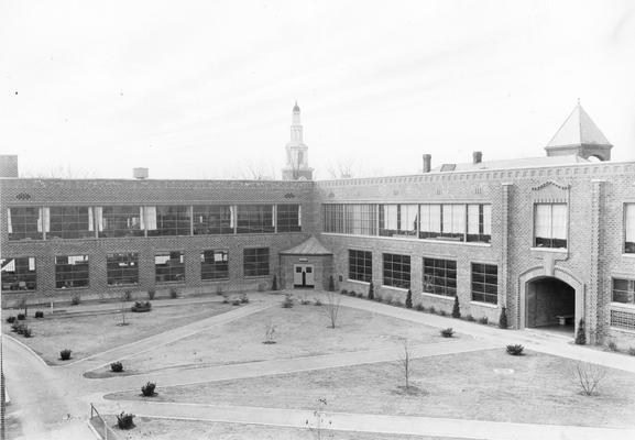 Anderson Hall, exterior