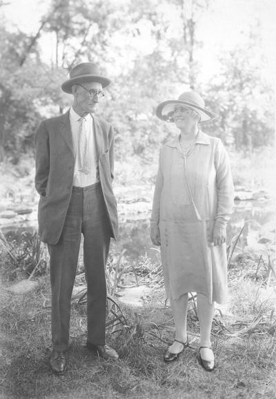 Maxwell Place visitors, Webster Holmes, uncle of President Frank L. McVey with his daughter Jesse Holmes, circa 1920