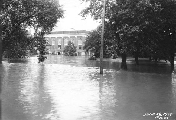 Alumni Gymnasium, Lexington Flood, South Limestone campus entrance covered, June 28, 1928