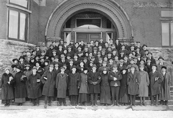 Class of 1920?, in front of Gillis Building