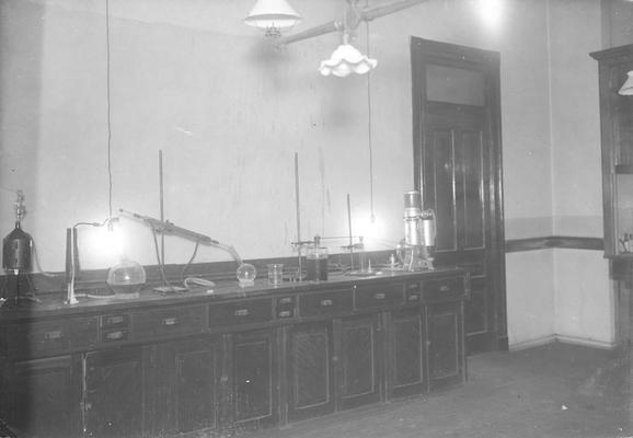 Chemistry laboratory- 1906