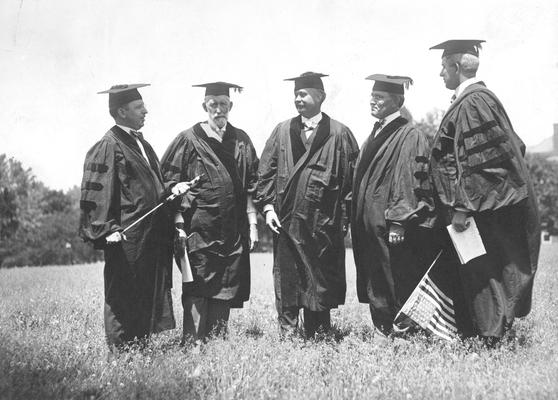 Commencement 1917, Benjamin Ide Wheeler, President of University of California, speaker, third person from the left and Board of Trustees members