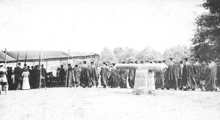 Commencement 1913, tent on Administration Building lawn