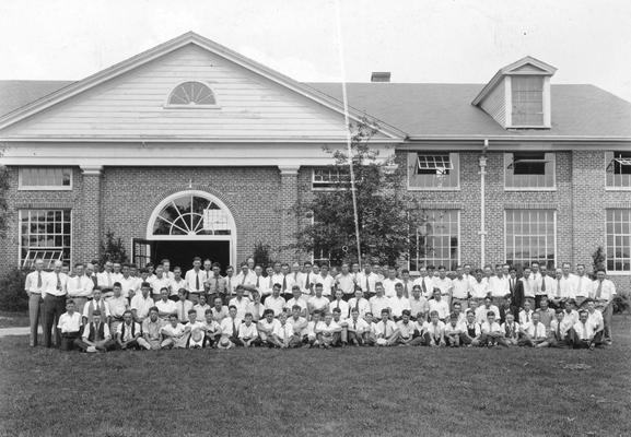 Engineering students and faculty