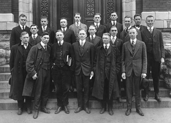 Student Senate, 1916