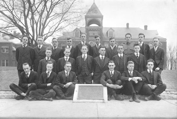 College of Mechanical Engineering, seniors, 1917