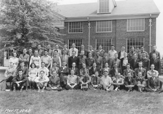 Students in front of Dairy Science Building, May 17, 1940