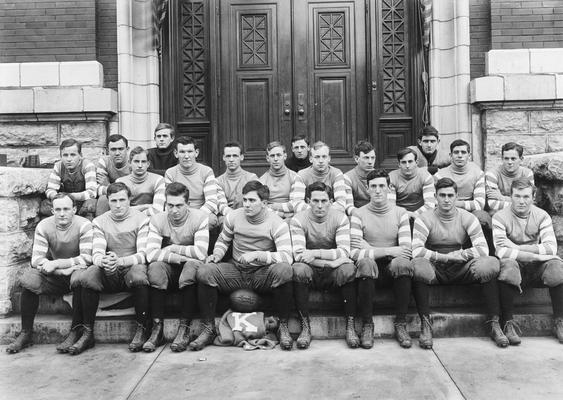 Football Squad, 1910