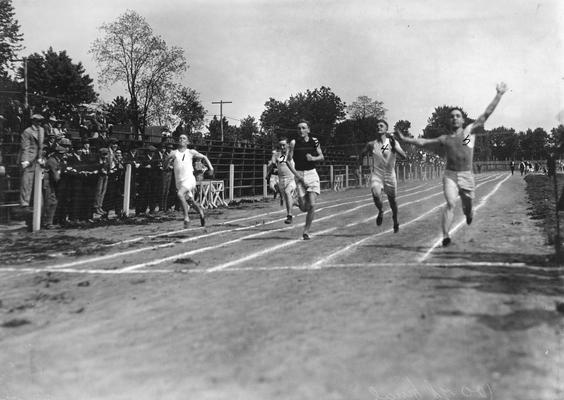 Track, race in action, high school