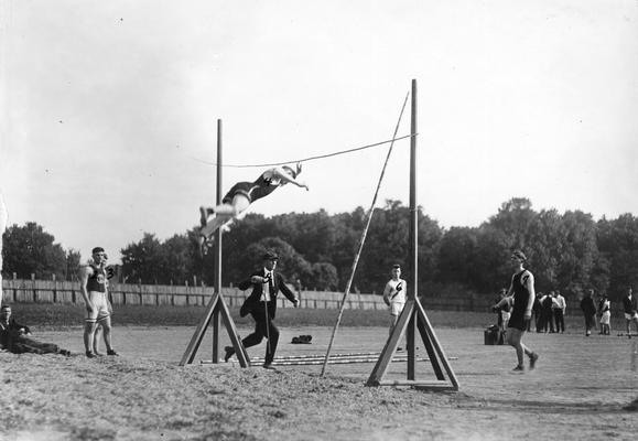 Track, pole vault, high school)