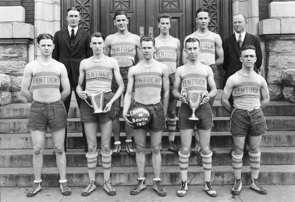Basketball team champions of South, 1921