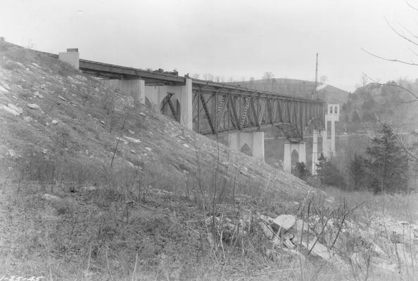 Clay's Ferry Highway Bridge, construction