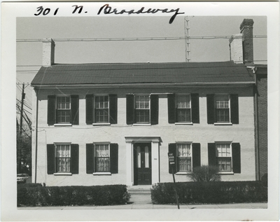 301 North Broadway. Built for Josiah Ennis about 1840