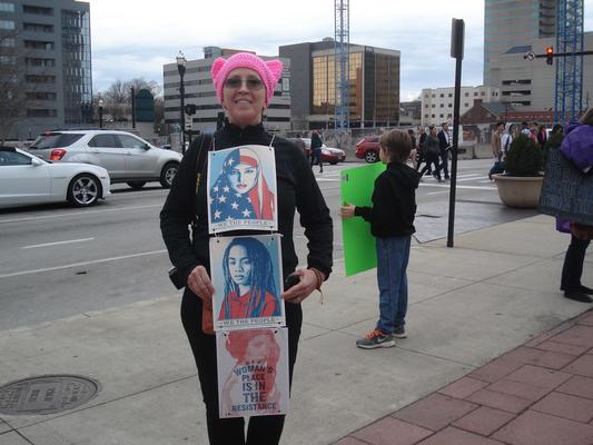 Women's March in Lexington, Kentucky, photographs taken by Diane Arnson Svarlien