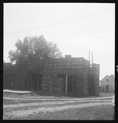 Dogtrot house, near Bethlehem, Kentucky, Xian Church, Eastern Clark County