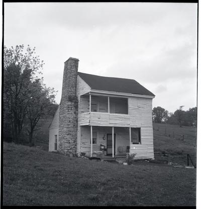 Samuel Hutton Log House, Mrs. William Collins, Clifton Road, Anderson County, Kentucky