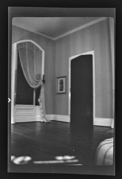 Dining room at Ingleside, built in 1852, demolished 1964, Lexington, Kentucky in Fayette County