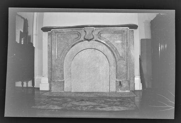 Library mantel at Ingleside, built in 1852, demolished 1964, Lexington, Kentucky in Fayette County