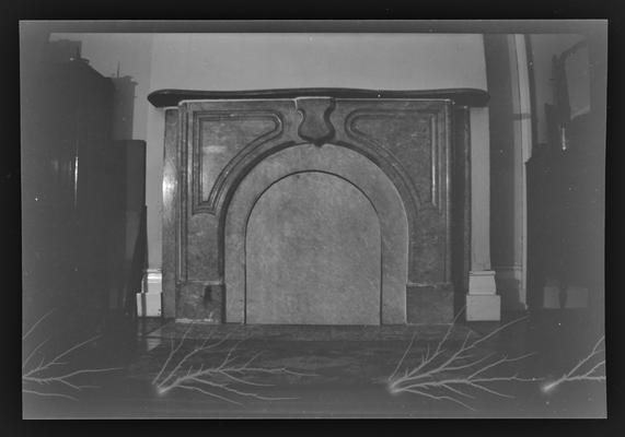 Library mantel at Ingleside, built in 1852, demolished 1964, Lexington, Kentucky in Fayette County