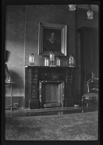 Thomas Watkin's House. South Broadway and Virginia Avenue. interior. Lexington, Kentucky