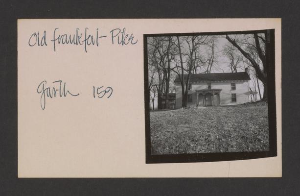 Old Frankfort Pike, 159 Garth