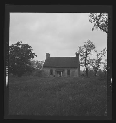 Stone house of Dr. George [Gilbert?], Clifton Pike (Clifton Road), Lawrenceburg, Kentucky in Anderson County