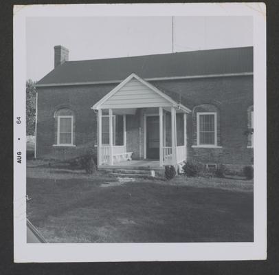 Houses in the vicinity of Mt. Sterling, Kentucky in Montgomery County