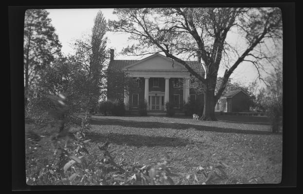 House near Danville, Kentucky on Harrodsburg Road, Mercer County