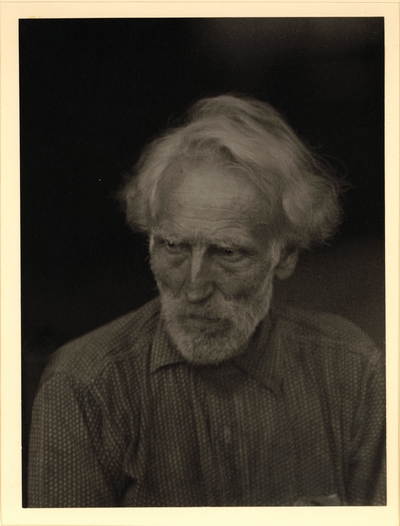 Nick Barton, Civil War veteran, d. May 1928. Head shot of elderly, bearded man in polka-dot shirt