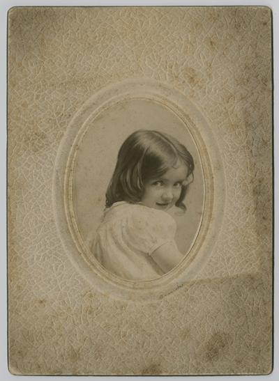 Female, unknown- portrait taken at Francis studio