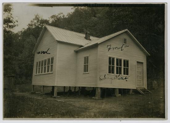 Eastern Kentucky- Pendleton school house (front view)