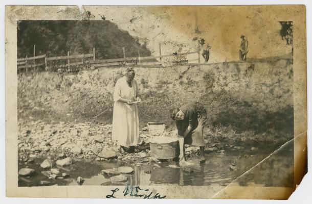 Group, unknown, working for Mountain Fund