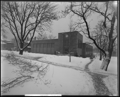 Law Building (1940 Kentuckian) (University of Kentucky); exterior                             view of building, snow covered
