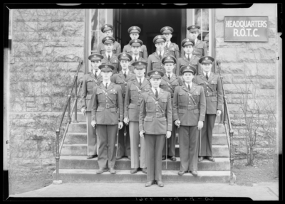 Company B, (1940 Kentuckian) (University of Kentucky); Company B                             group members, group portrait in front of the R.O.T.C. Headquarters                             building