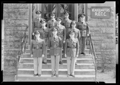 Col. Staff, (1940 Kentuckian) (University of Kentucky); Col.                             Staff members, group portrait in front of the R.O.T.C. Headquarters                             building