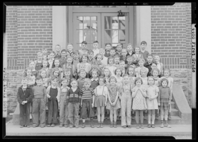 1st Grade (First Grade, Grade 1), North Middletown School; class                             group portrait in front of building