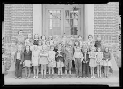 2nd Grade (Second Grade, Grade 2), North Middletown School; class                             group portrait in front of building