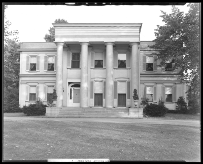 Dr. J.C. Carrick, 312 North Limestone; home, exterior; photograph                             ordered by Belden B. Braun (Lead Industries Association of New                             York)