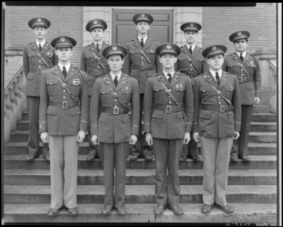 Military Graduating Class, (1941 Kentuckian) (University of                             Kentucky); Library Building, exterior steps; group portrait of members                             in uniform