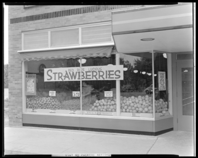 Kroger Grocery & Baking Company (814 Euclid); exterior,                             window display