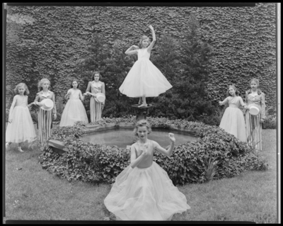 Laudon (Loudon?) House Dance Review; Anna S. Pherigo; children                             dancing around a fountain at Castlewood Park