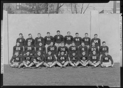 Freshman Football Team, (1942 Kentuckian) (University of                             Kentucky); group portrait