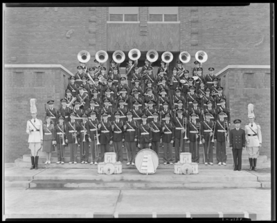 Marching Band, (1942 Kentuckian) (University of Kentucky);                             exterior of unidentified building, group portrait