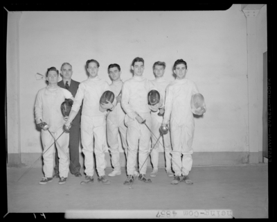 Fencing team, (1942 Kentuckian) (University of Kentucky); group                             portrait