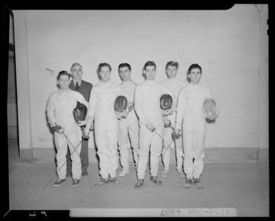 Fencing team, (1942 Kentuckian) (University of Kentucky); group                             portrait