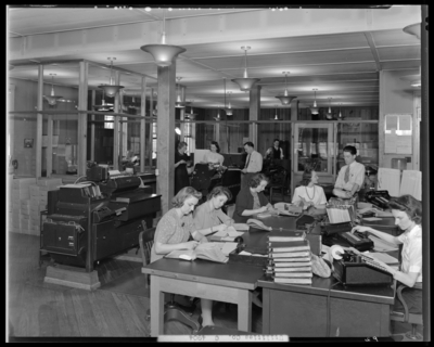 Kentucky Utilities Company (167 West Main Street); interior;                             office workers
