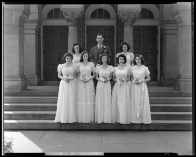 Adath Israel Temple, 130 North Ashland Avenue; building,                             exterior, steps; girls in white dresses, group portrait