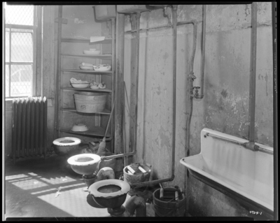 Engineering & Construction Division; Eastern State                             Hospital, 627 West Fourth (4th); building, interior;                             bathroom