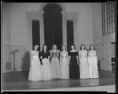 Beauty Queens & Attendants, (1943 Kentuckian) (University                             of Kentucky); interior of unidentified building; beauty queens; group                             portrait