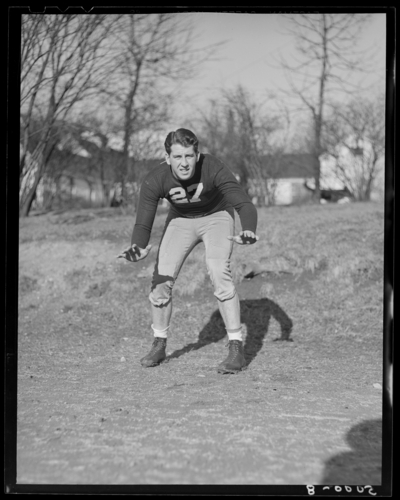 University of Kentucky Football individual #27(1943                             Kentuckian)